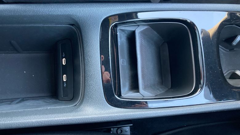 Volkswagen ID.3 150kW Family Pro Performance 58kWh 5dr Auto Electric Hatchback